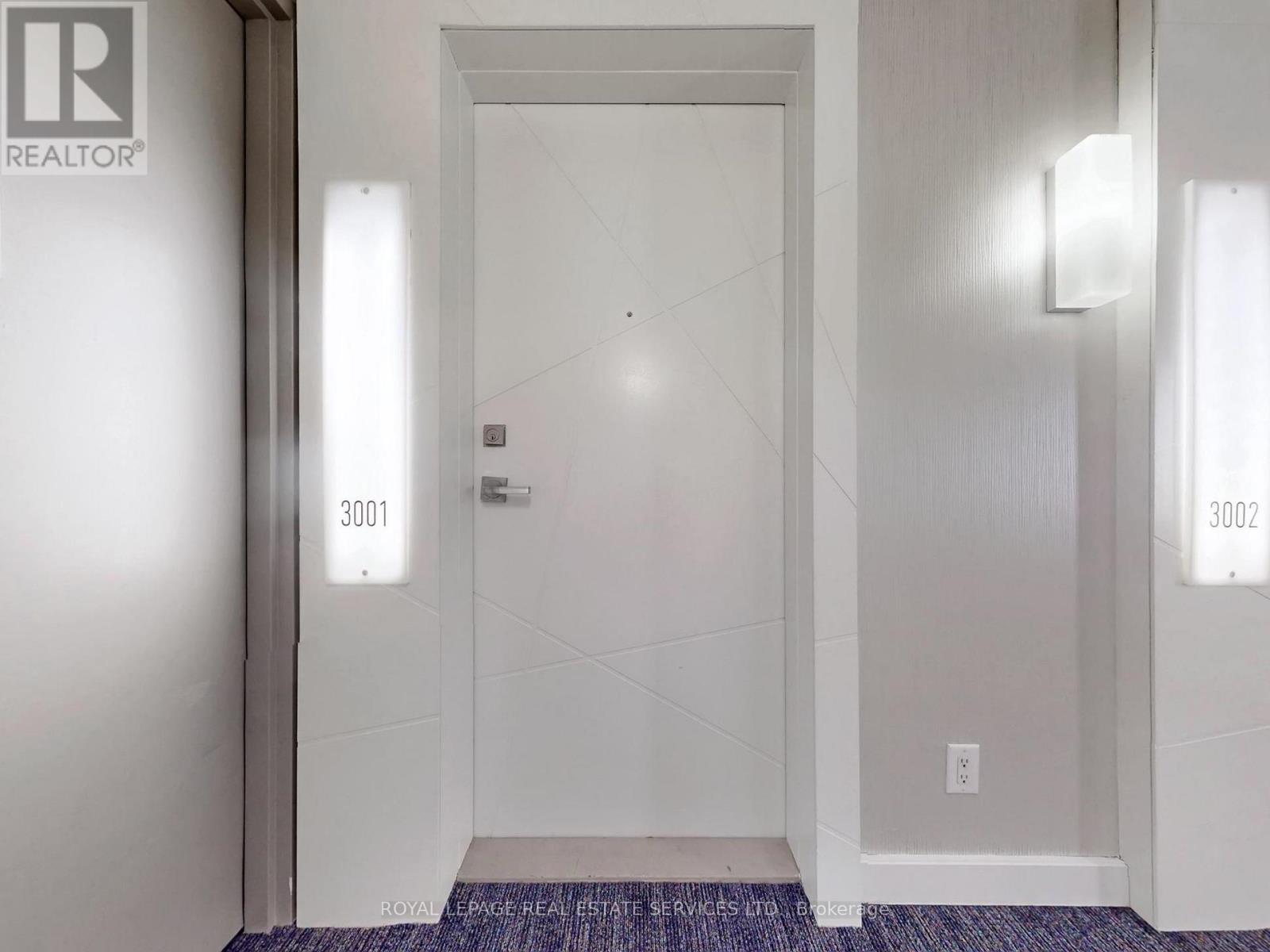 3001 - 14 York Street, Toronto, Ontario  M5J 0B1 - Photo 5 - C12827330