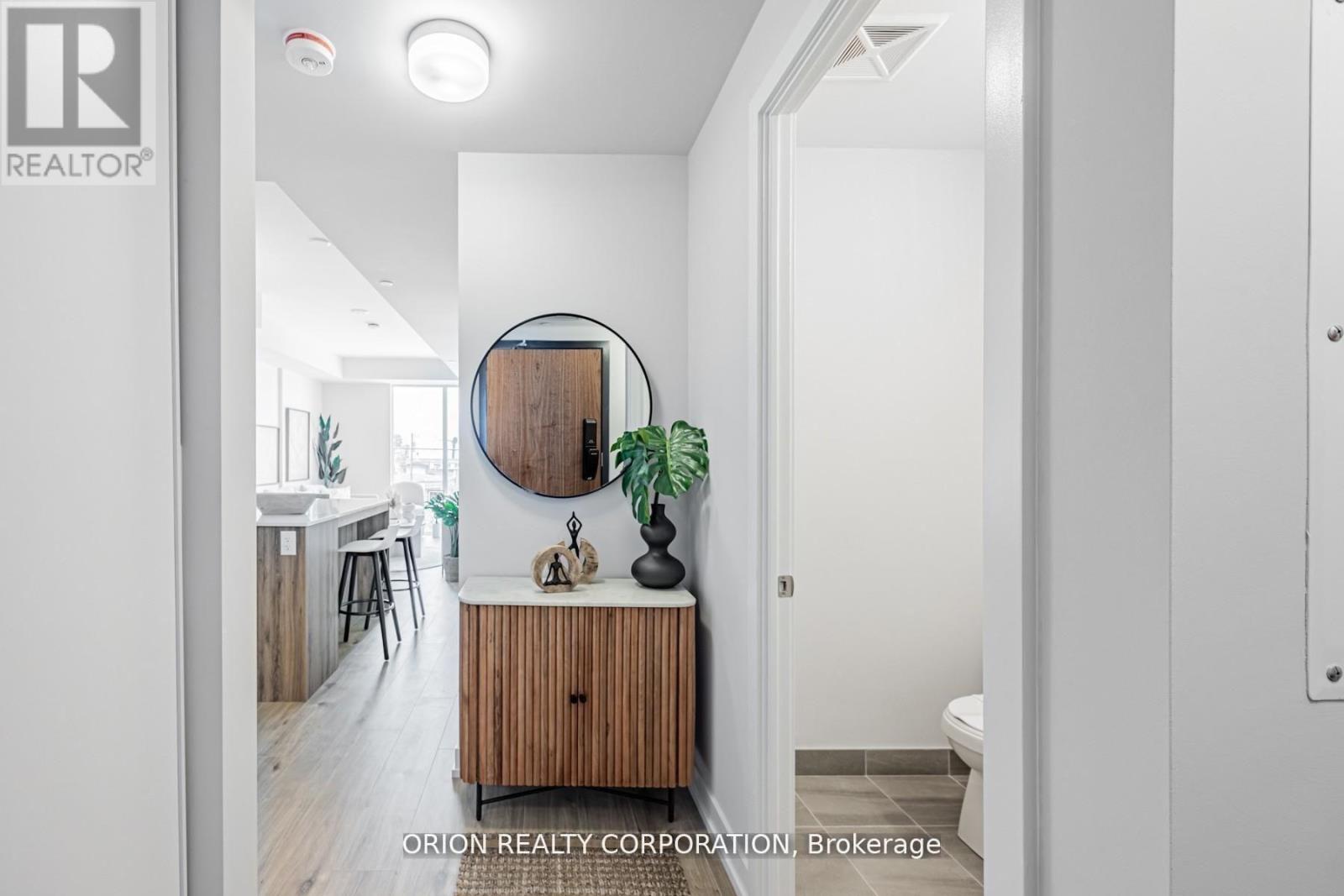 517 - 201 Brock Street S, Whitby, Ontario  L1N 4K2 - Photo 4 - E12827368