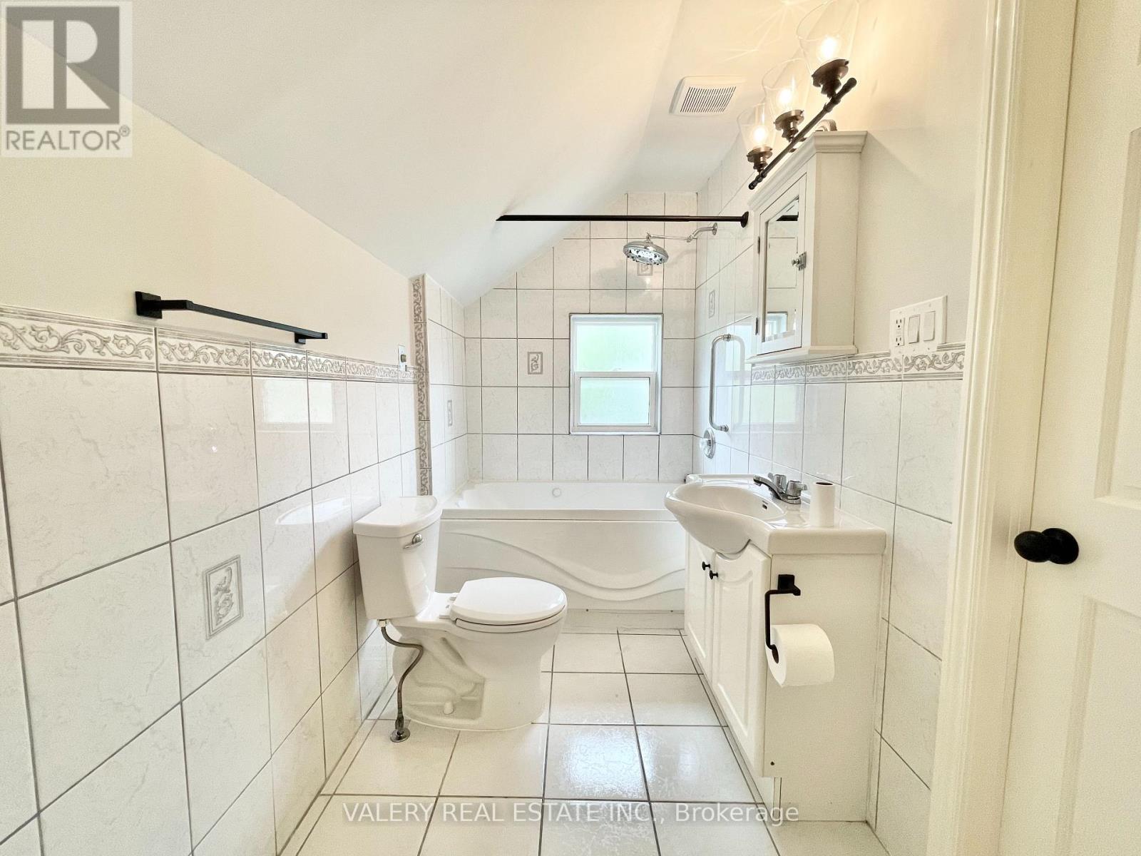 Main - 92 Nassau Street, Oshawa, Ontario  L1J 4A4 - Photo 14 - E12827390