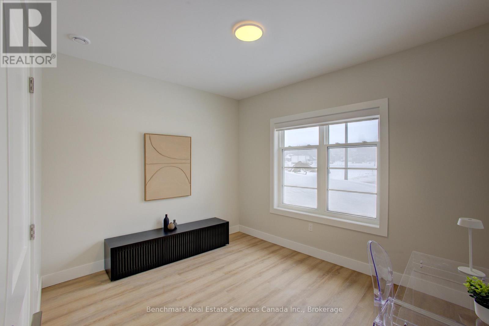 38 - 1182 Queen Street, Kincardine, Ontario N2Z 1G4 - Photo 10 - X12703356