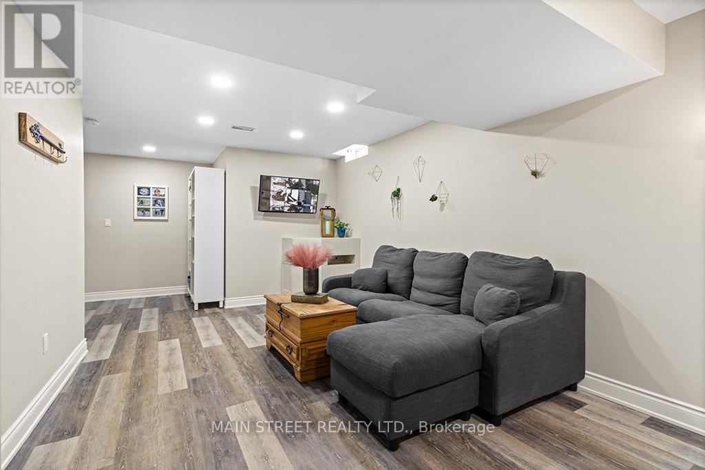 26 John W Taylor Avenue, New Tecumseth, Ontario  L9R 0B5 - Photo 24 - N12827310