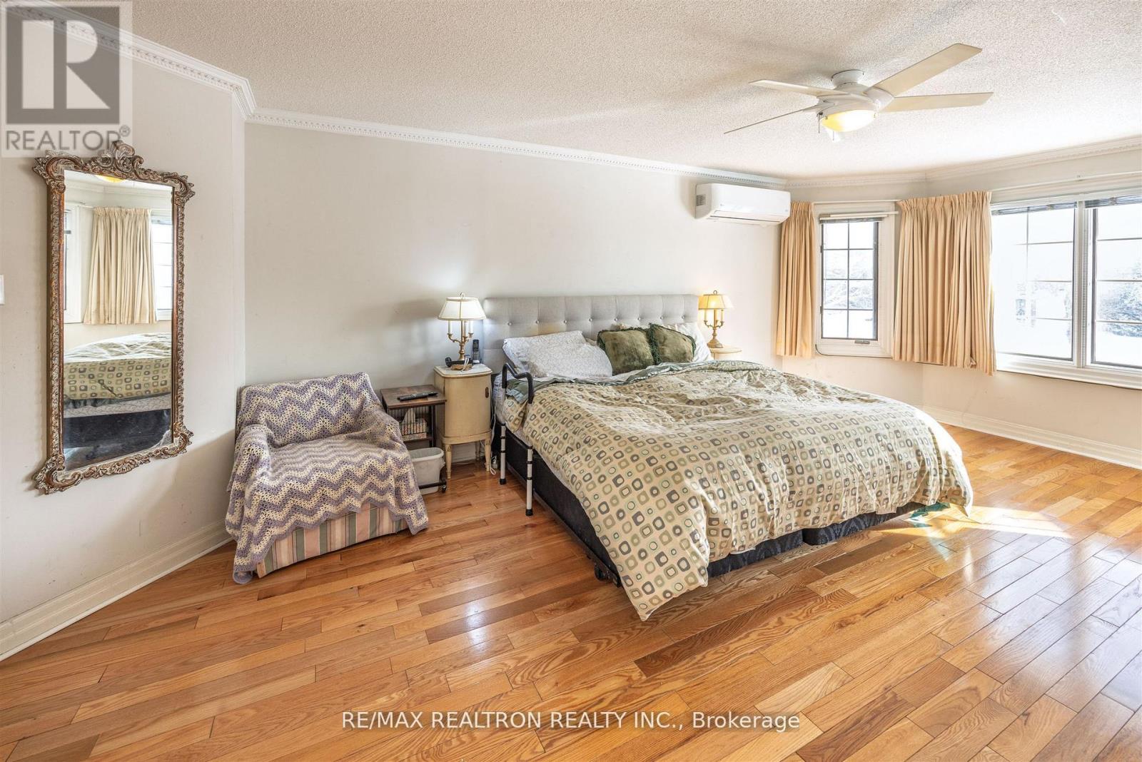 60 Arthur Hall Drive, East Gwillimbury, Ontario  L0G 1V0 - Photo 29 - N12827396