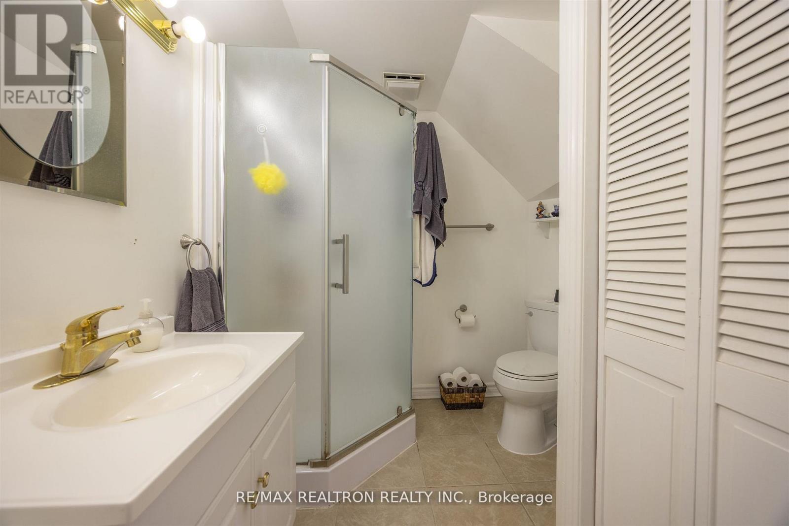 60 Arthur Hall Drive, East Gwillimbury, Ontario  L0G 1V0 - Photo 41 - N12827396