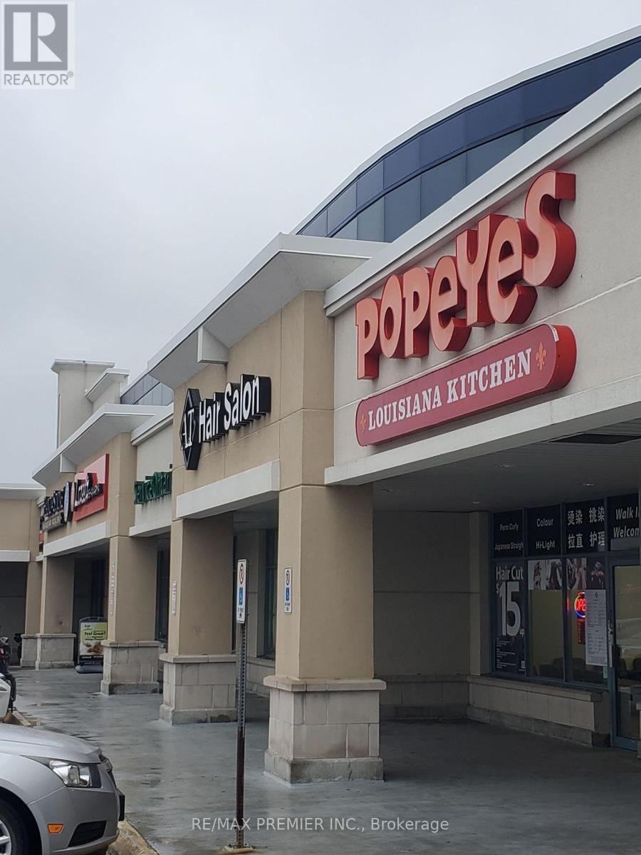 217 - 10909 Yonge Street, Richmond Hill, Ontario  L4C 3E3 - Photo 17 - N12827404