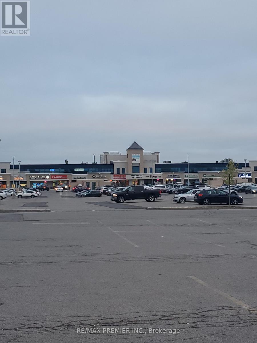 217 - 10909 Yonge Street, Richmond Hill, Ontario  L4C 3E3 - Photo 2 - N12827404