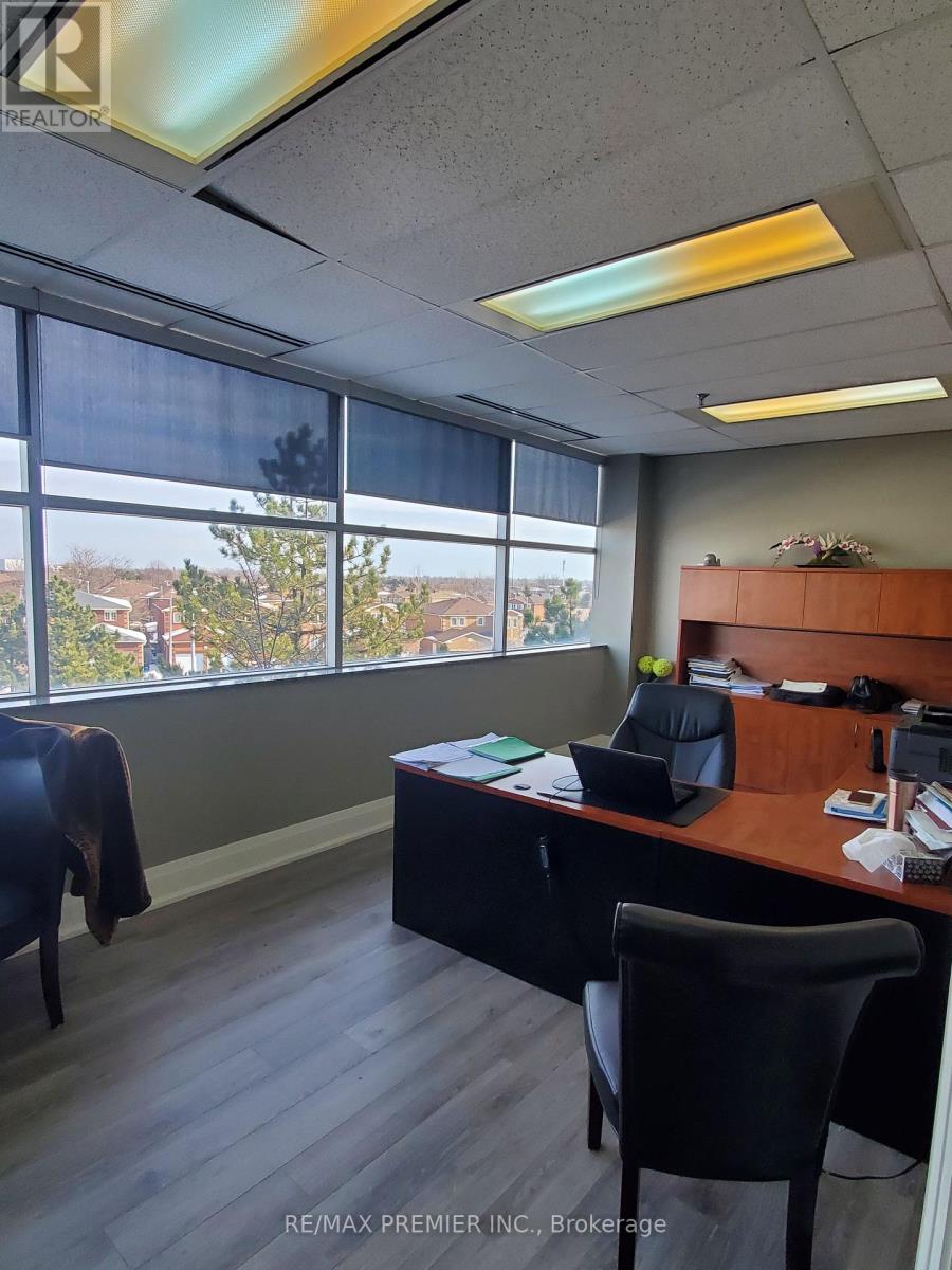 217 - 10909 Yonge Street, Richmond Hill, Ontario  L4C 3E3 - Photo 8 - N12827404