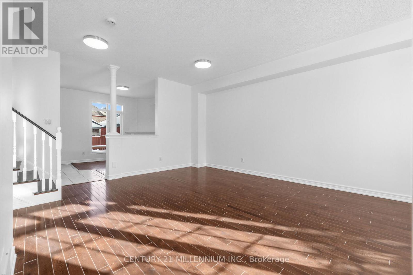 10569 Bayview Avenue, Richmond Hill, Ontario  L4C 0M8 - Photo 5 - N12827448