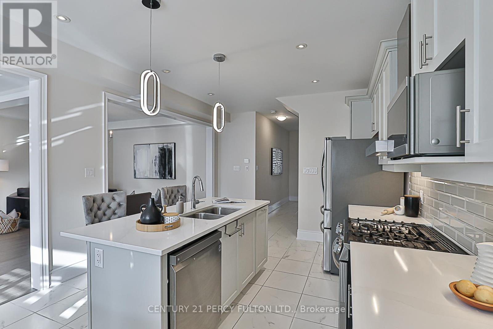 75 Jinnah Avenue, Markham, Ontario  L3S 0G3 - Photo 24 - N12827452