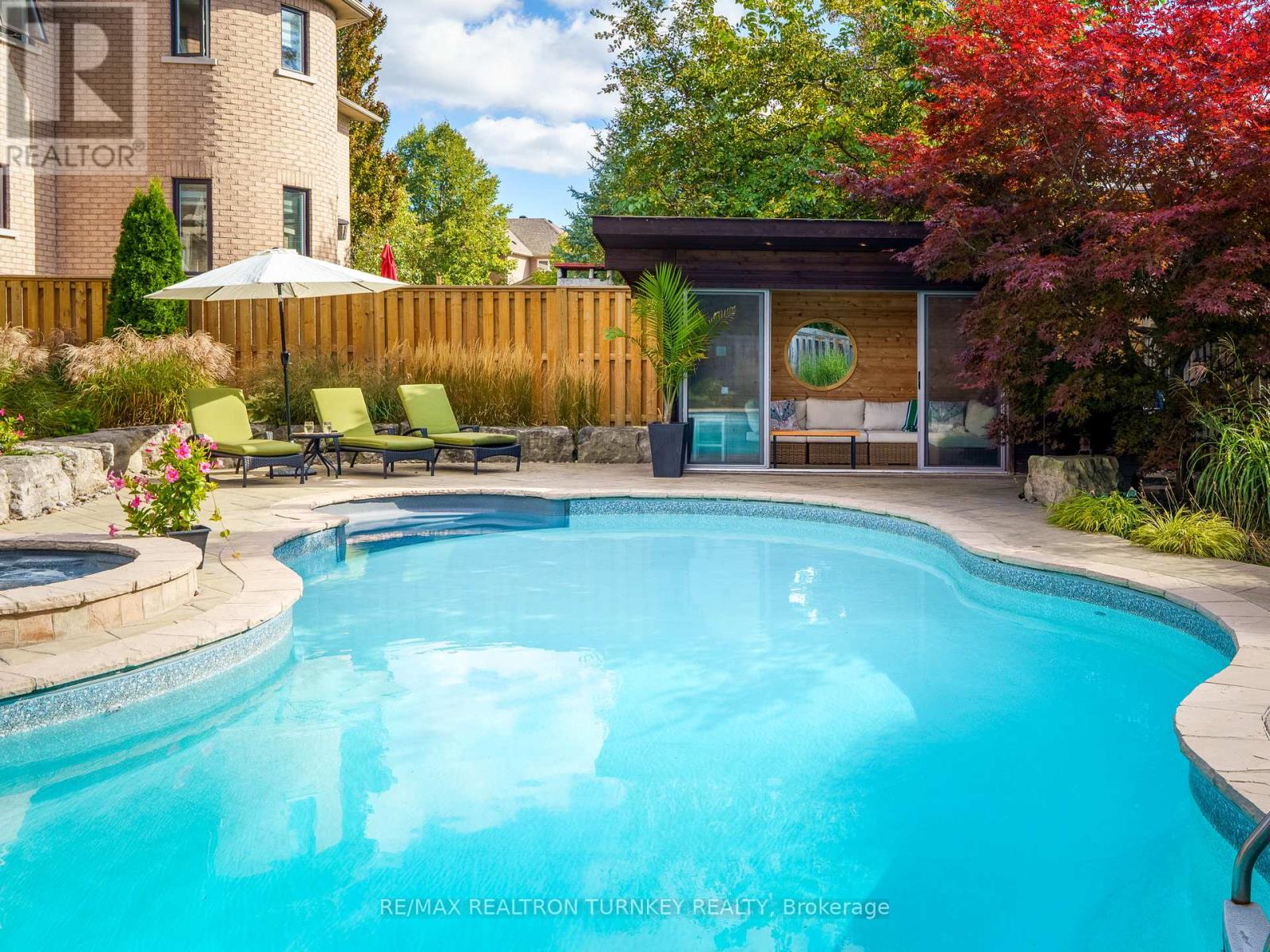 668 Foxcroft Boulevard, Newmarket, Ontario  L3X 1N3 - Photo 43 - N12827468