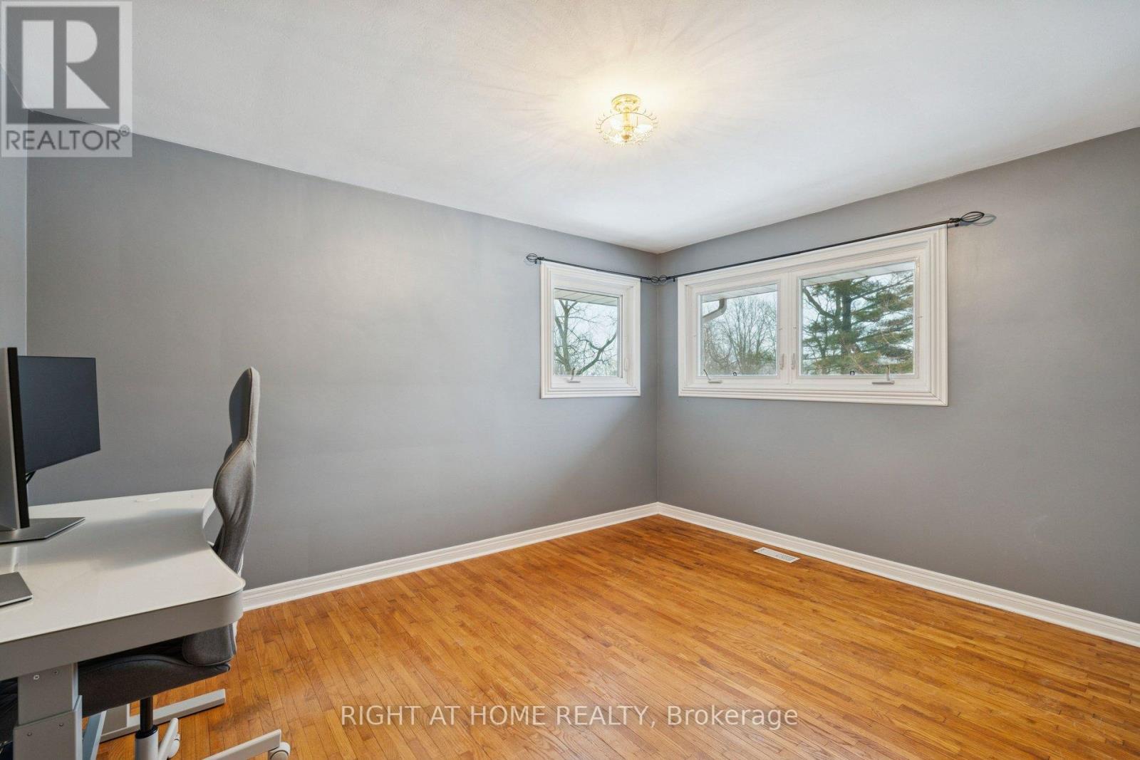 4451 Thirty Road, Lincoln, Ontario  L3J 1P3 - Photo 14 - X12821384