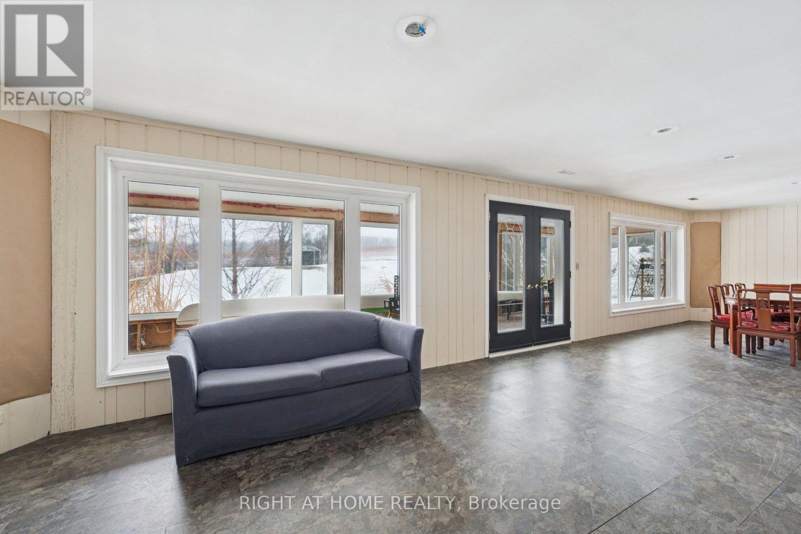 4451 Thirty Road, Lincoln, Ontario  L3J 1P3 - Photo 8 - X12821384