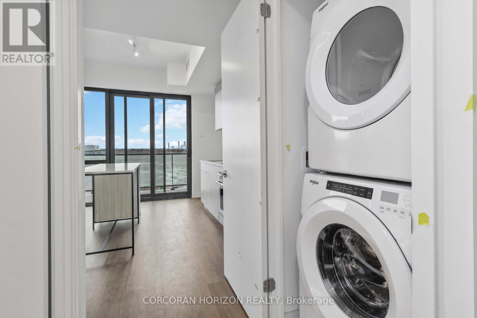 807 - 251 Masonry Way, Mississauga, Ontario  L5H 0B2 - Photo 24 - W12827346