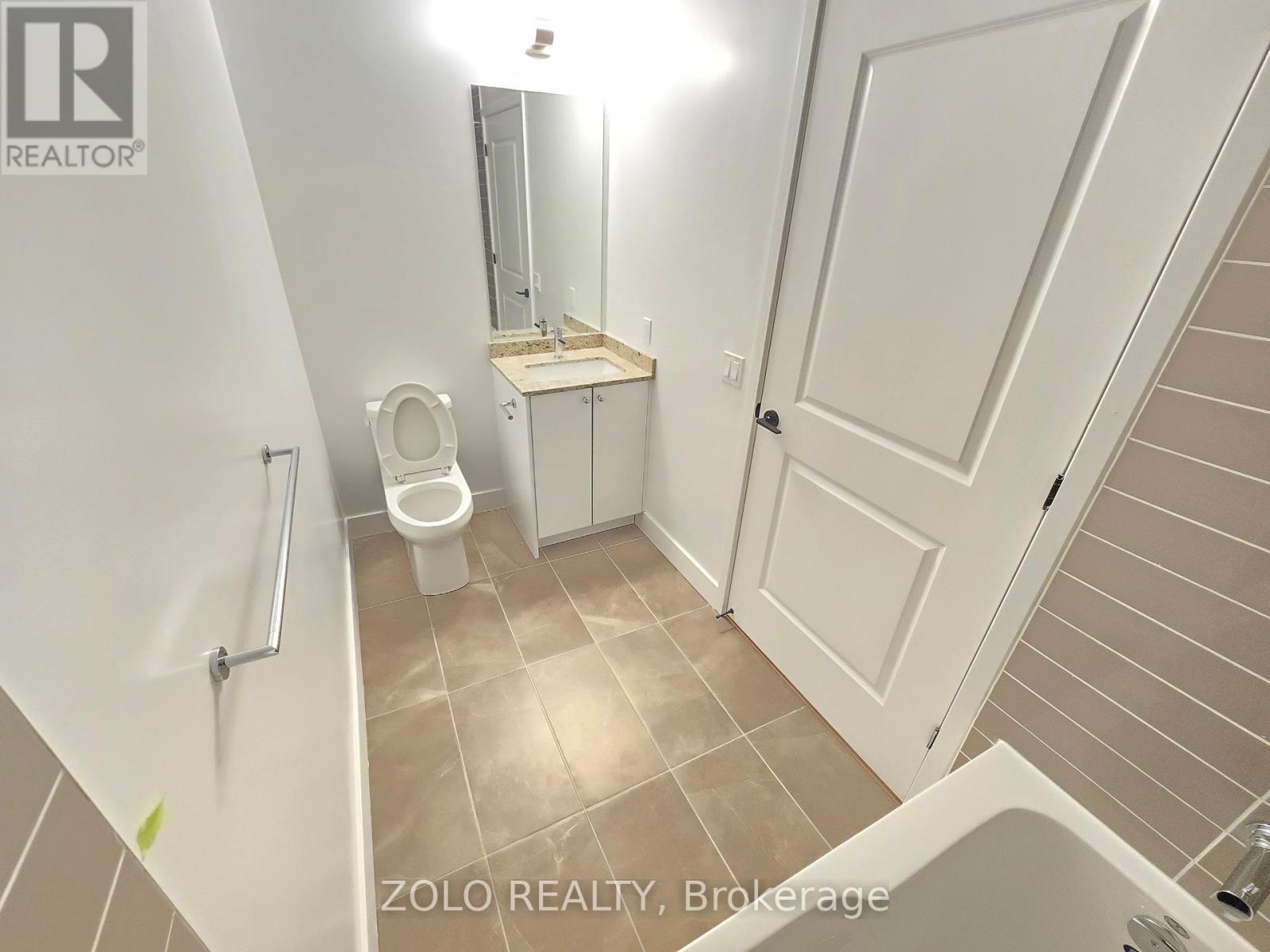 304 - 2333 Khalsa Gate, Oakville, Ontario  L6M 0X7 - Photo 8 - W12827420