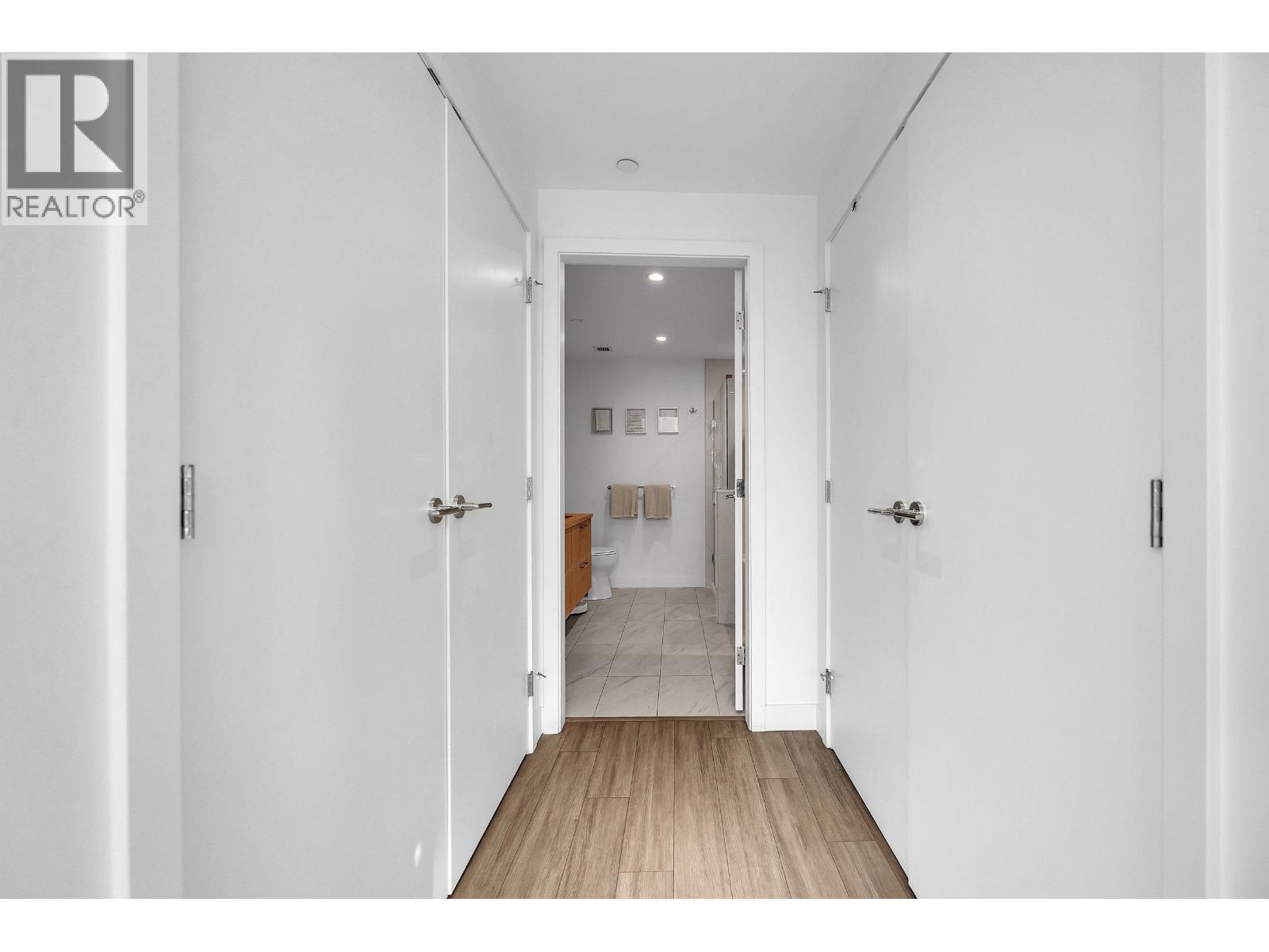 205 733 E 3rd Street, North Vancouver, British Columbia  V7L 1G8 - Photo 21 - R3091776