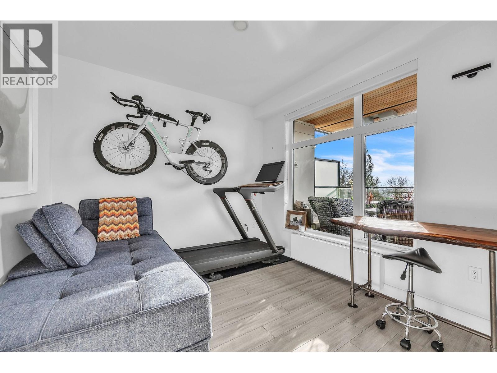 205 733 E 3rd Street, North Vancouver, British Columbia  V7L 1G8 - Photo 17 - R3091776