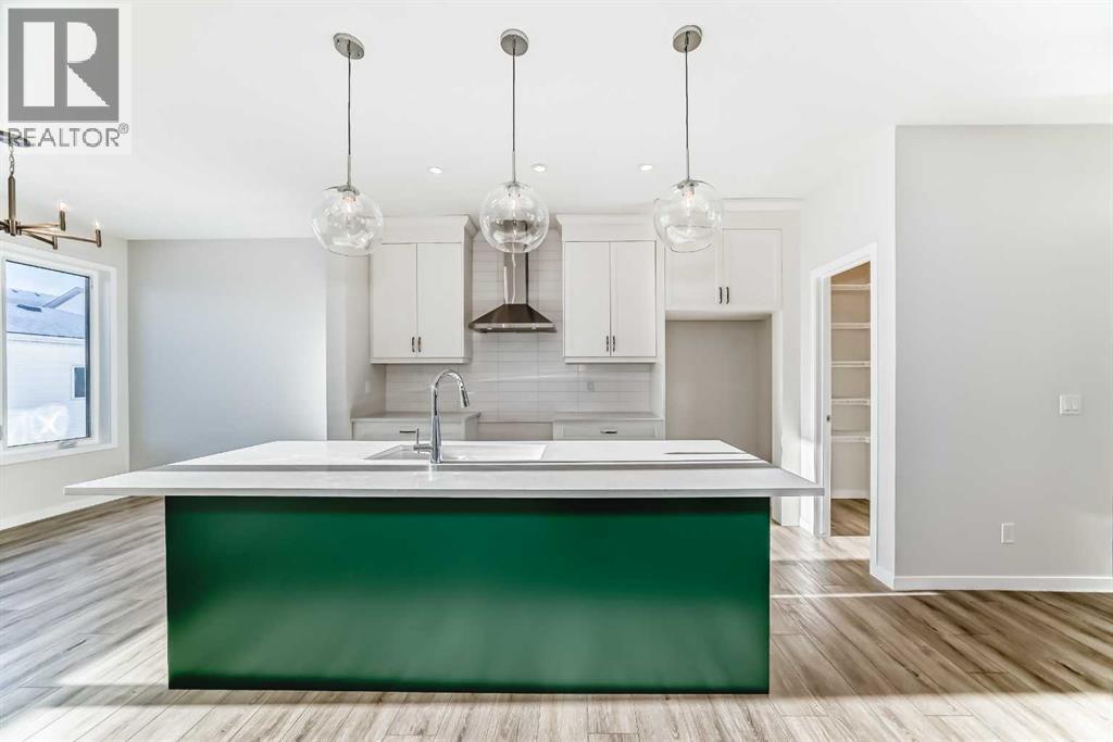 40 Ellen Lane, Crossfield, Alberta  T0M 0S0 - Photo 7 - A2279159