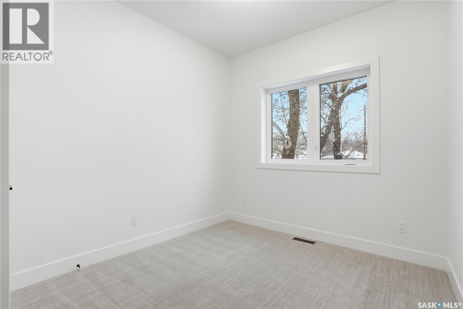 1137 13th Street E, Saskatoon, Saskatchewan  S7H 0B8 - Photo 33 - SK029321