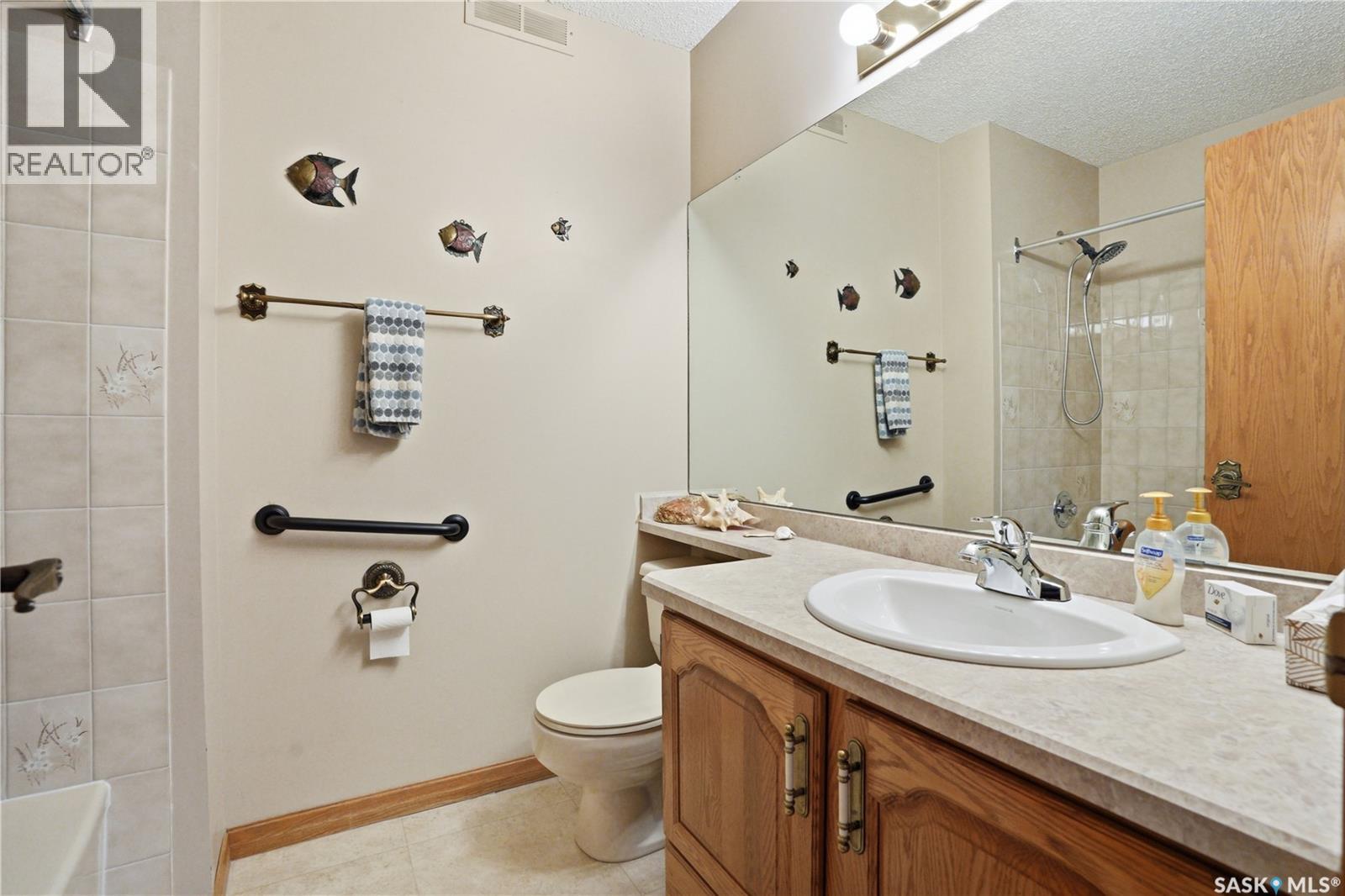 210 Brunst Crescent, Saskatoon, Saskatchewan  S7N 3S7 - Photo 19 - SK029318