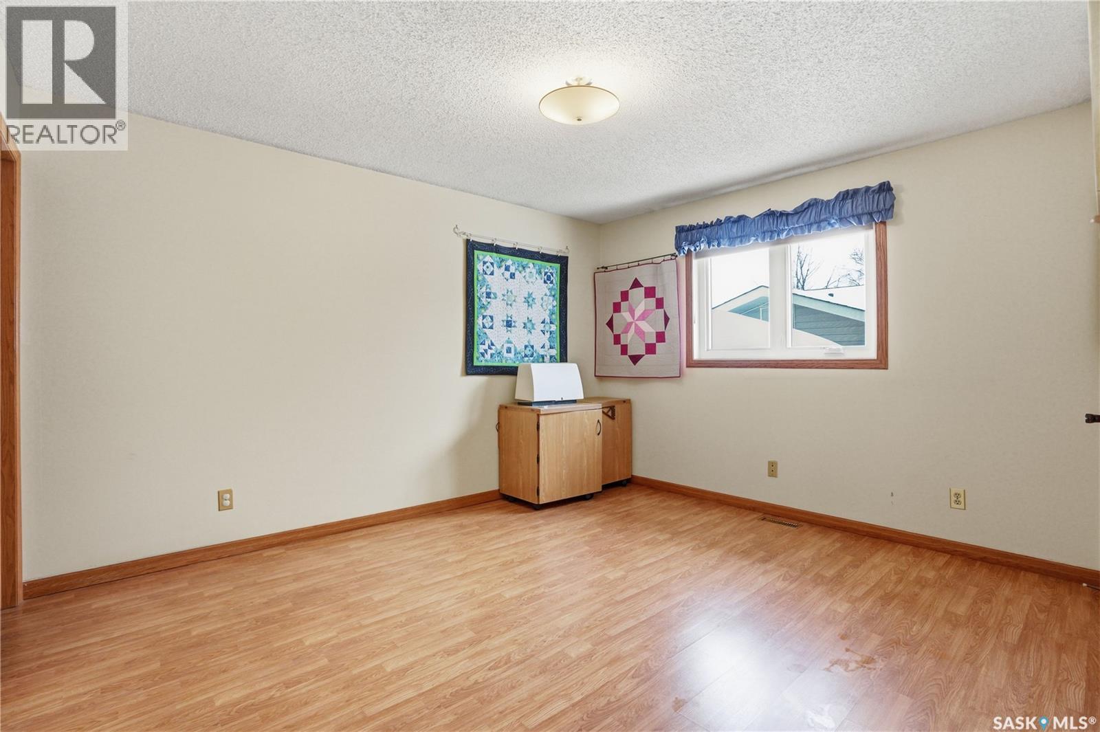 210 Brunst Crescent, Saskatoon, Saskatchewan  S7N 3S7 - Photo 22 - SK029318