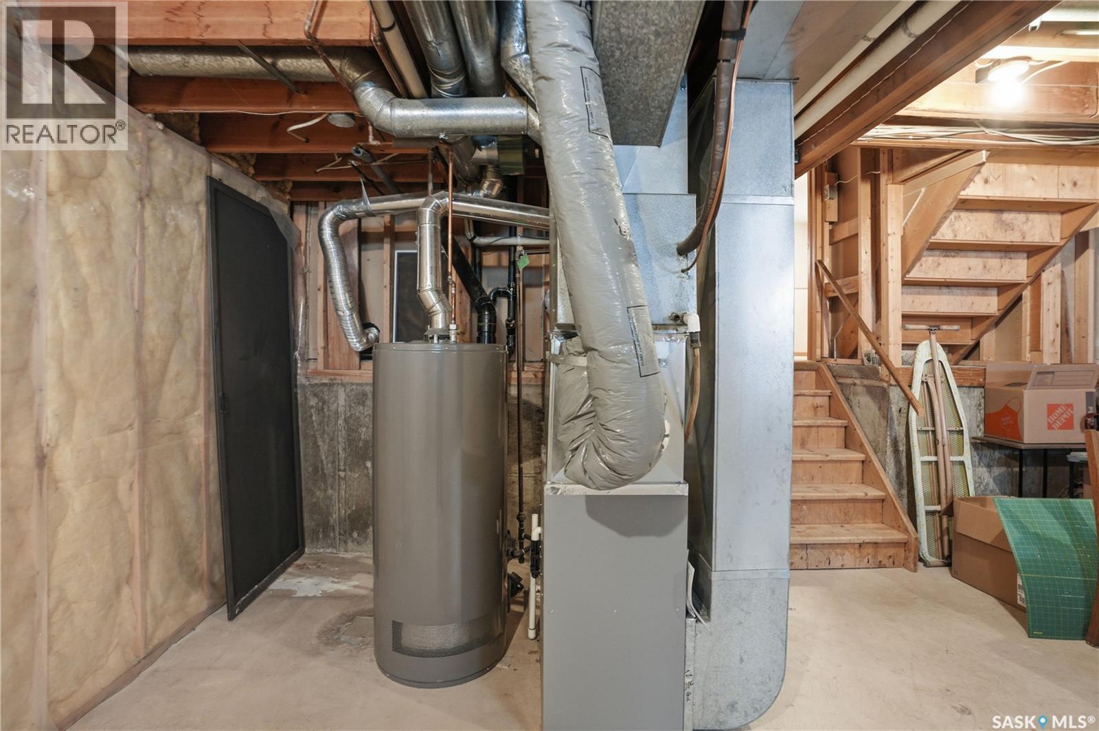 210 Brunst Crescent, Saskatoon, Saskatchewan  S7N 3S7 - Photo 38 - SK029318