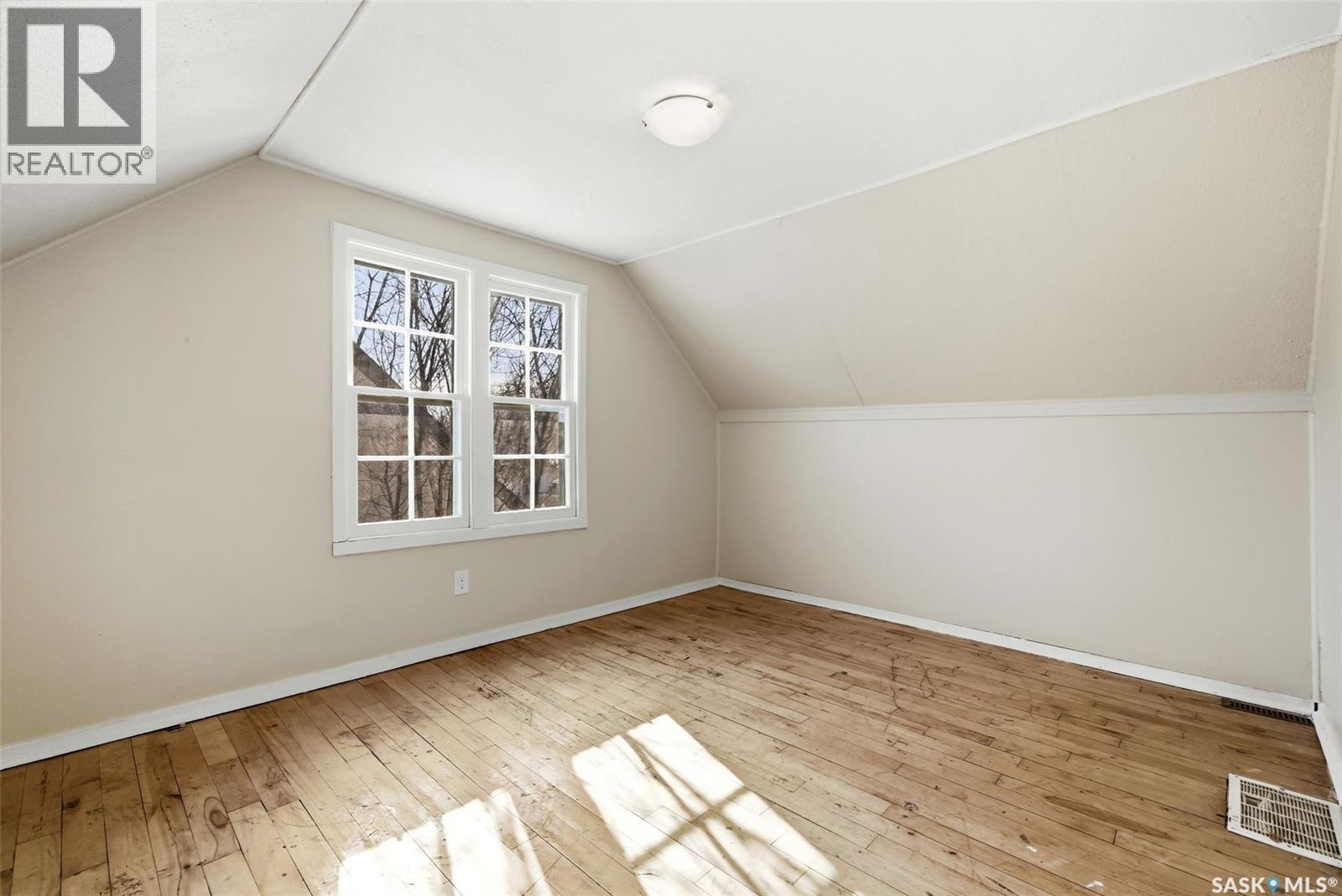 1162 Queen Street, Regina, Saskatchewan  S4T 4B2 - Photo 16 - SK029292