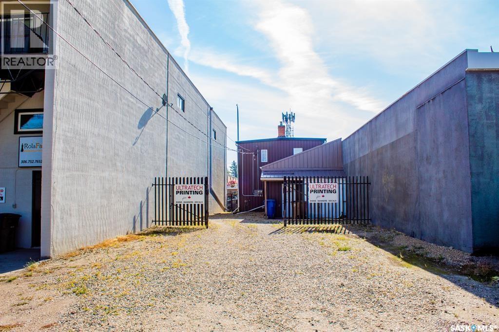 213 Main Street, Melfort, Saskatchewan  S0E 1A0 - Photo 2 - SK029281