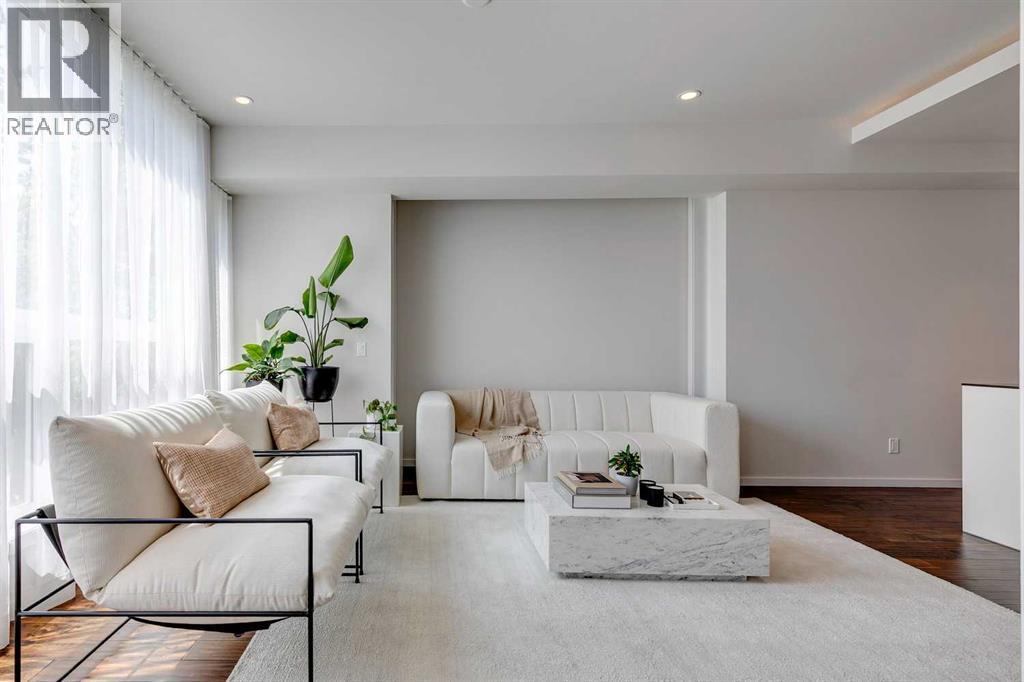 1710 35 Avenue Sw, Calgary, Alberta T2T 2B7 - Photo 5 - A2280856