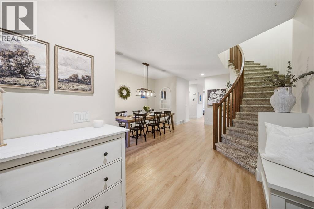 5506 Henwood Street Sw, Calgary, Alberta  T3E 6Z3 - Photo 10 - A2286651