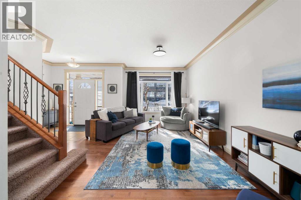 406 22 Avenue Nw, Calgary, Alberta  T2M 1N3 - Photo 3 - A2288972