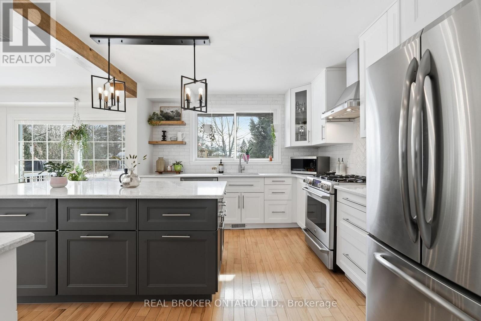 24 Bannisdale Way, Hamilton, Ontario  L0R 1H2 - Photo 11 - X12827288