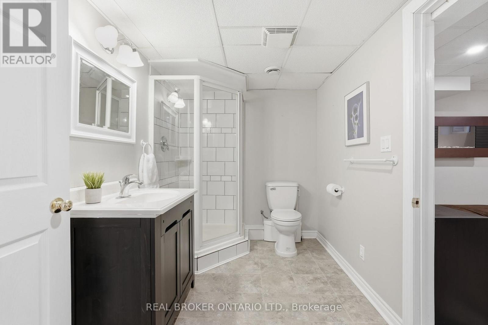 24 Bannisdale Way, Hamilton, Ontario  L0R 1H2 - Photo 36 - X12827288