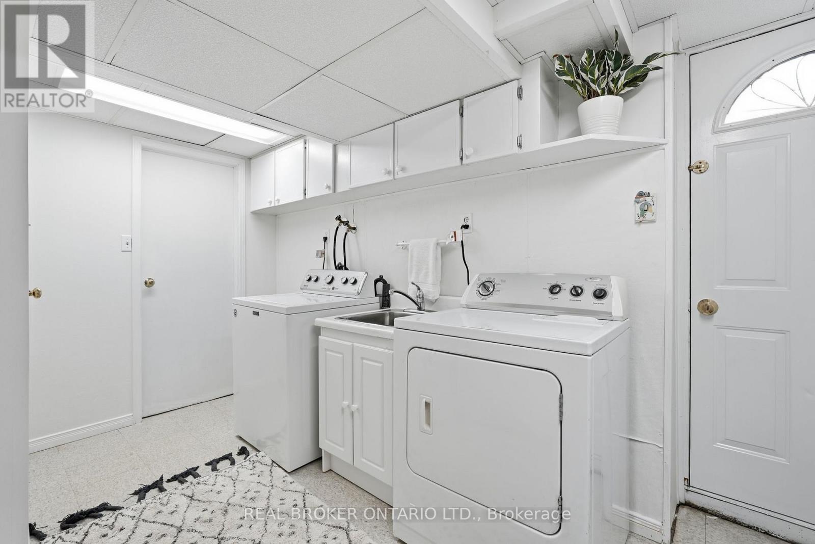 24 Bannisdale Way, Hamilton, Ontario  L0R 1H2 - Photo 37 - X12827288