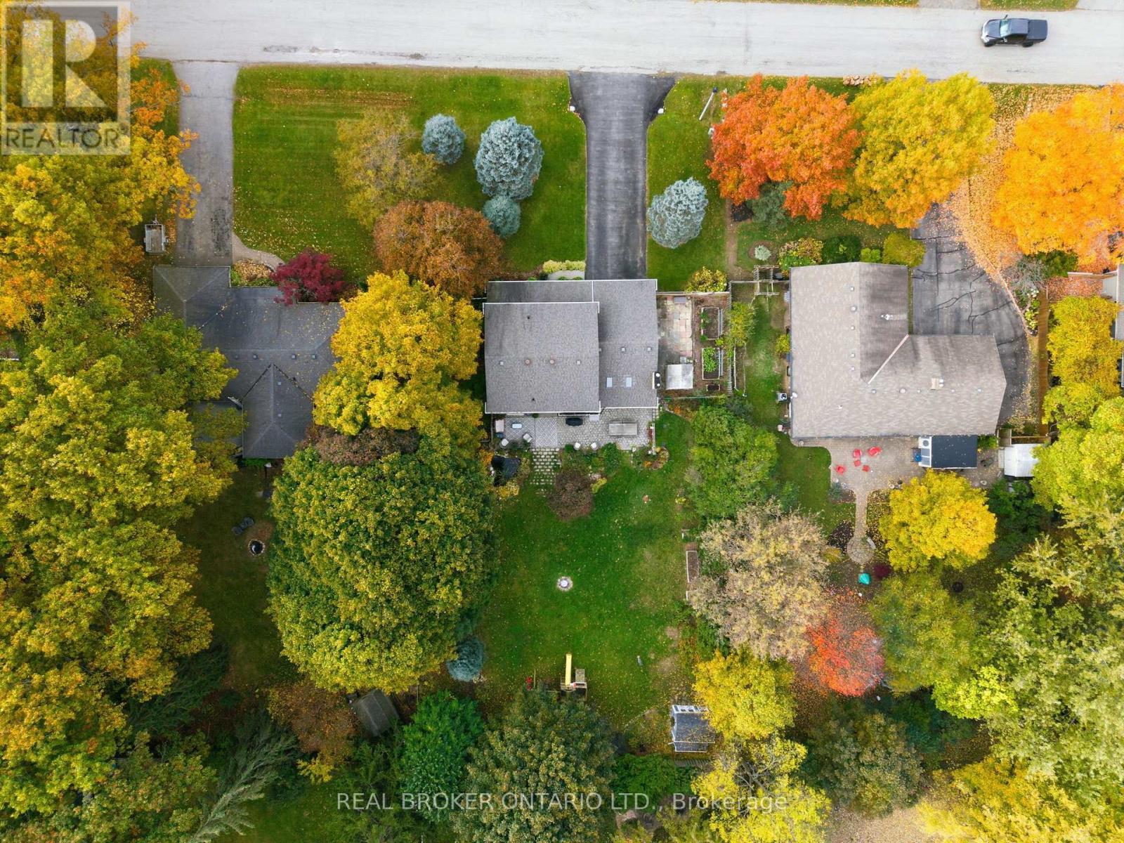 24 Bannisdale Way, Hamilton, Ontario  L0R 1H2 - Photo 47 - X12827288