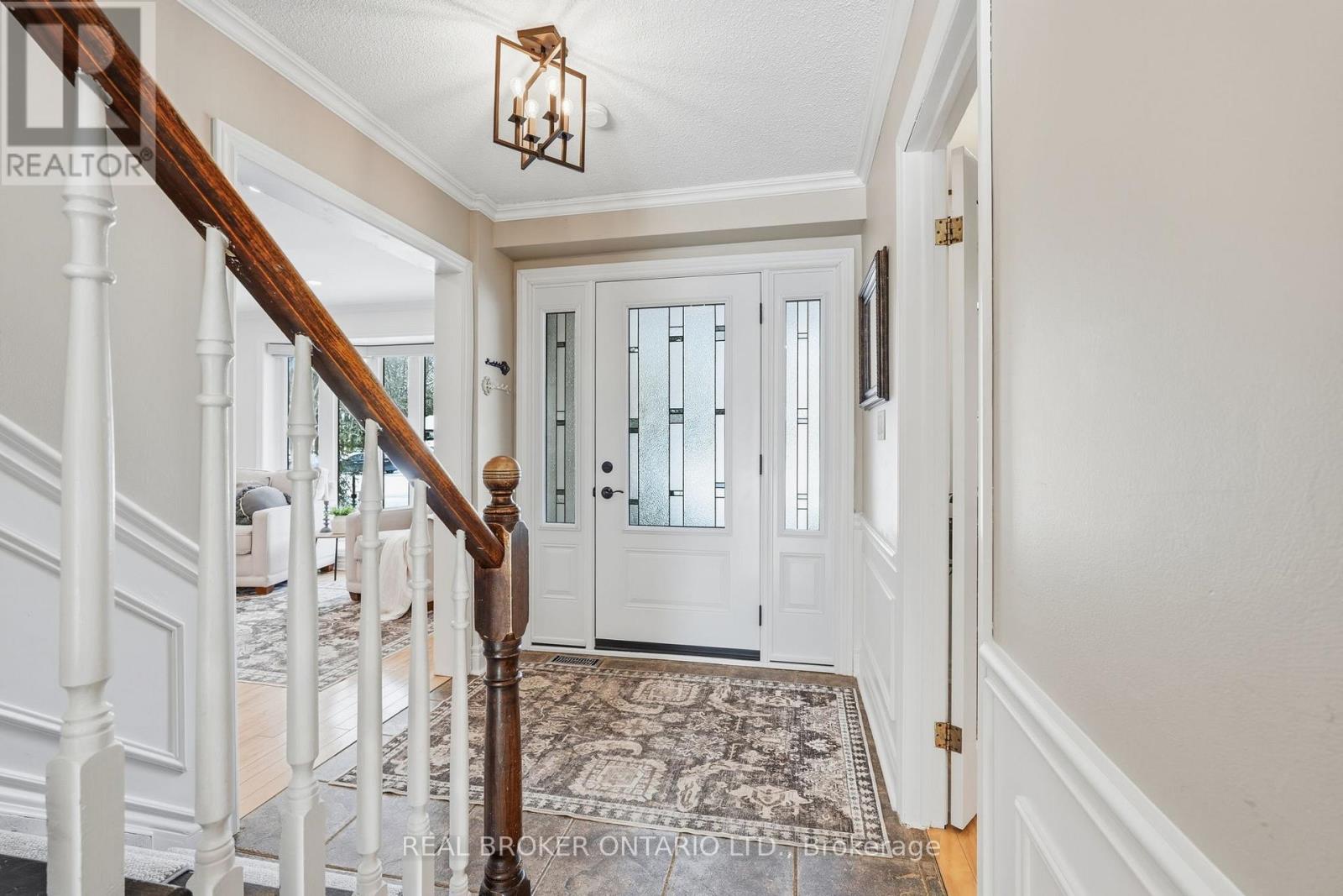 24 Bannisdale Way, Hamilton, Ontario  L0R 1H2 - Photo 6 - X12827288