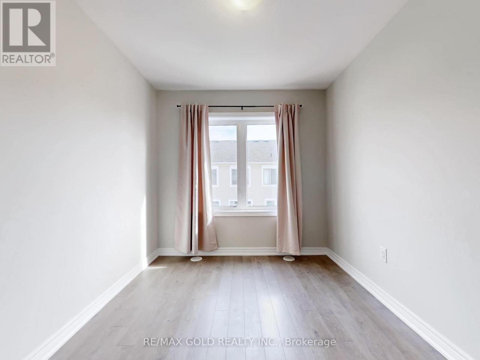 64 Hibiscus Lane, Hamilton, Ontario  L8K 0A4 - Photo 20 - X12827290