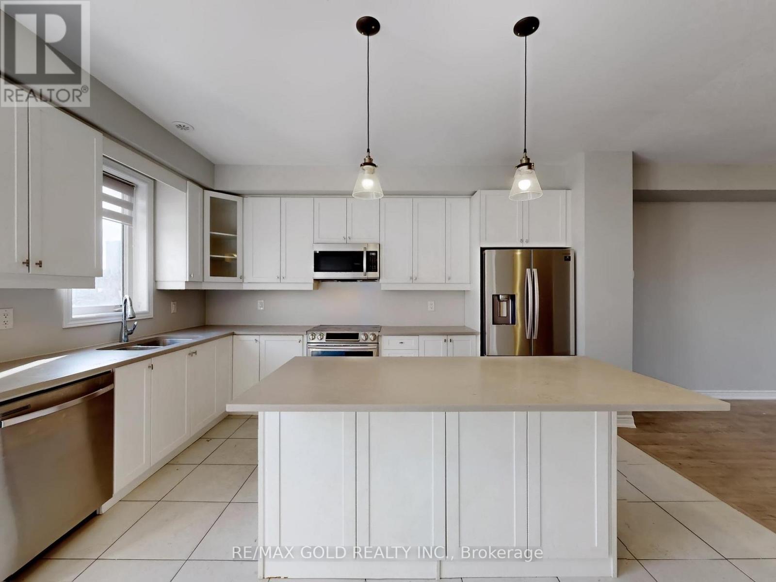 64 Hibiscus Lane, Hamilton, Ontario  L8K 0A4 - Photo 8 - X12827290