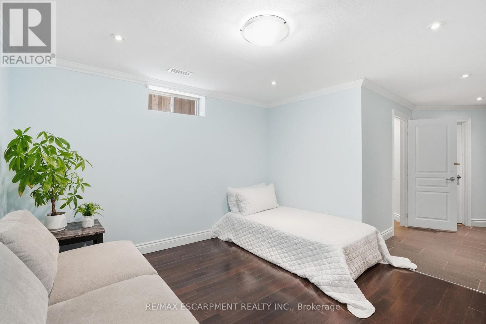 223 Annabelle Street, Hamilton, Ontario  L9C 3T8 - Photo 37 - X12827340