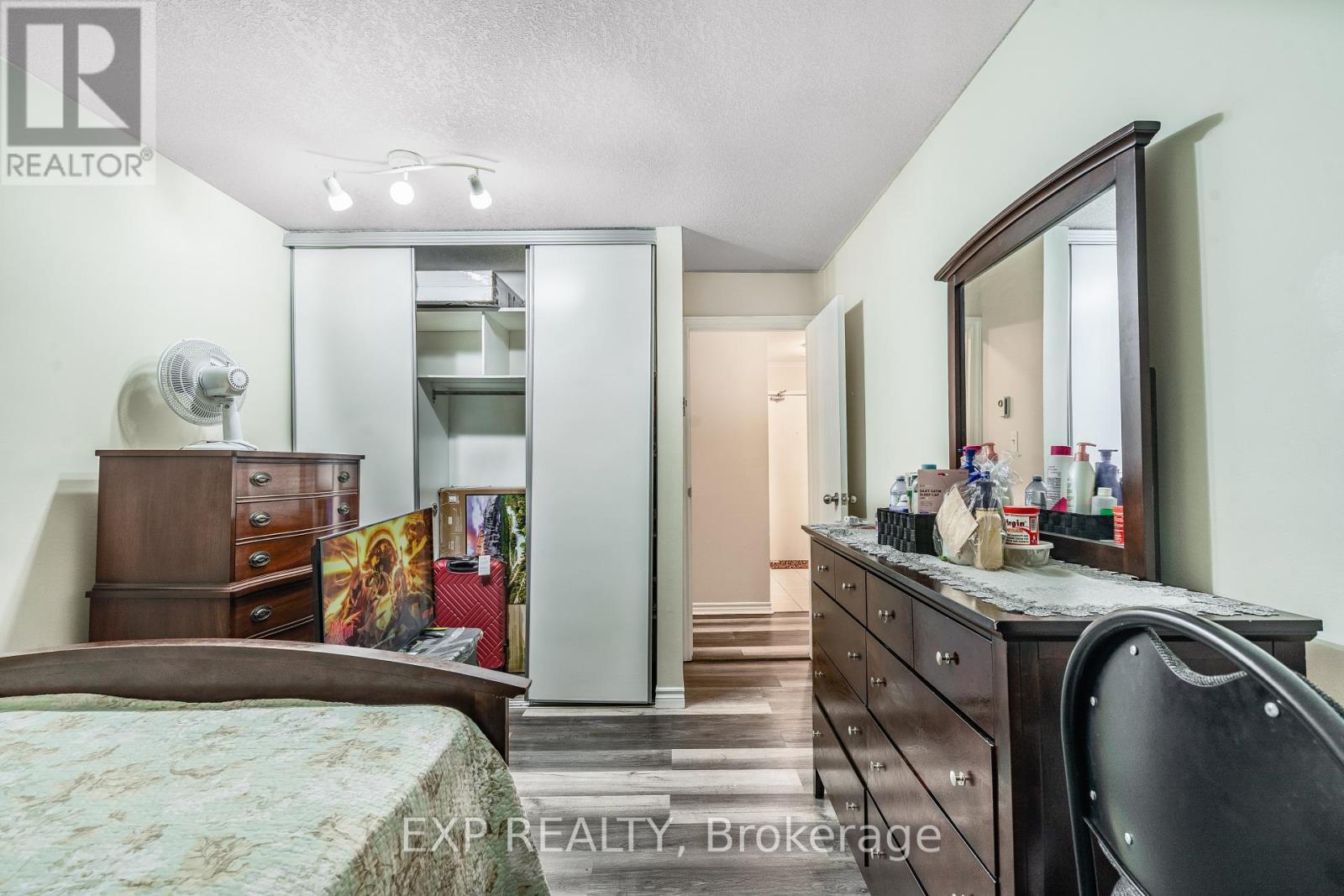 115 - 735 Deveron Crescent, London South, Ontario  N5Z 4X8 - Photo 10 - X12827410