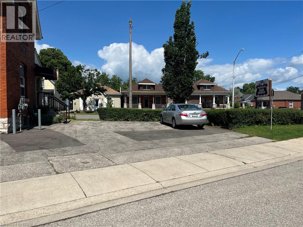 266 Brant Avenue, Brantford, Ontario  N3T 3J7 - Photo 6 - 40807809