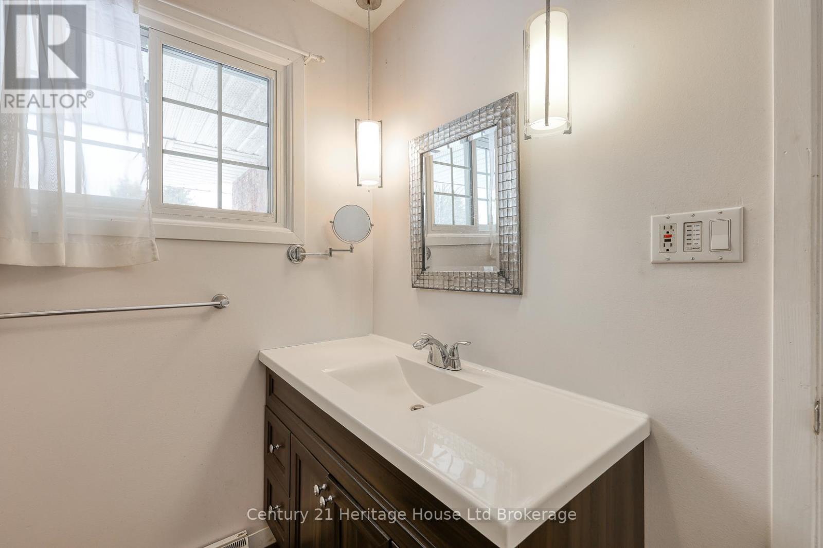 55873 Second Street, Bayham, Ontario  N0J 1Y0 - Photo 22 - X12827550