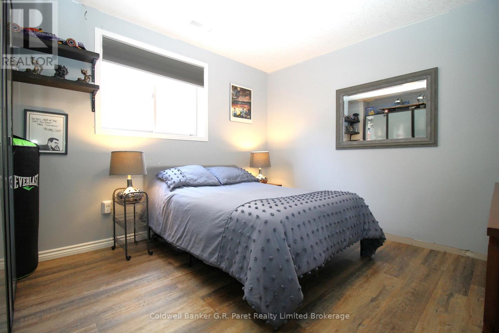 32 Macdonald Crescent, Brantford, Ontario  N3R 8B2 - Photo 31 - X12827594