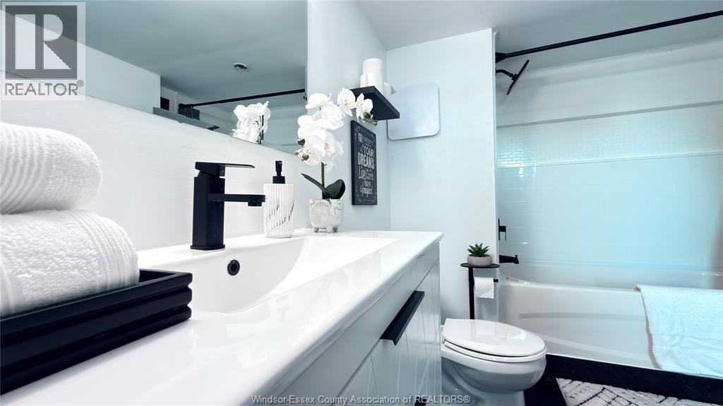 32 Wilder Drive North, Lakeshore, Ontario  N8N 2S2 - Photo 27 - 26004129