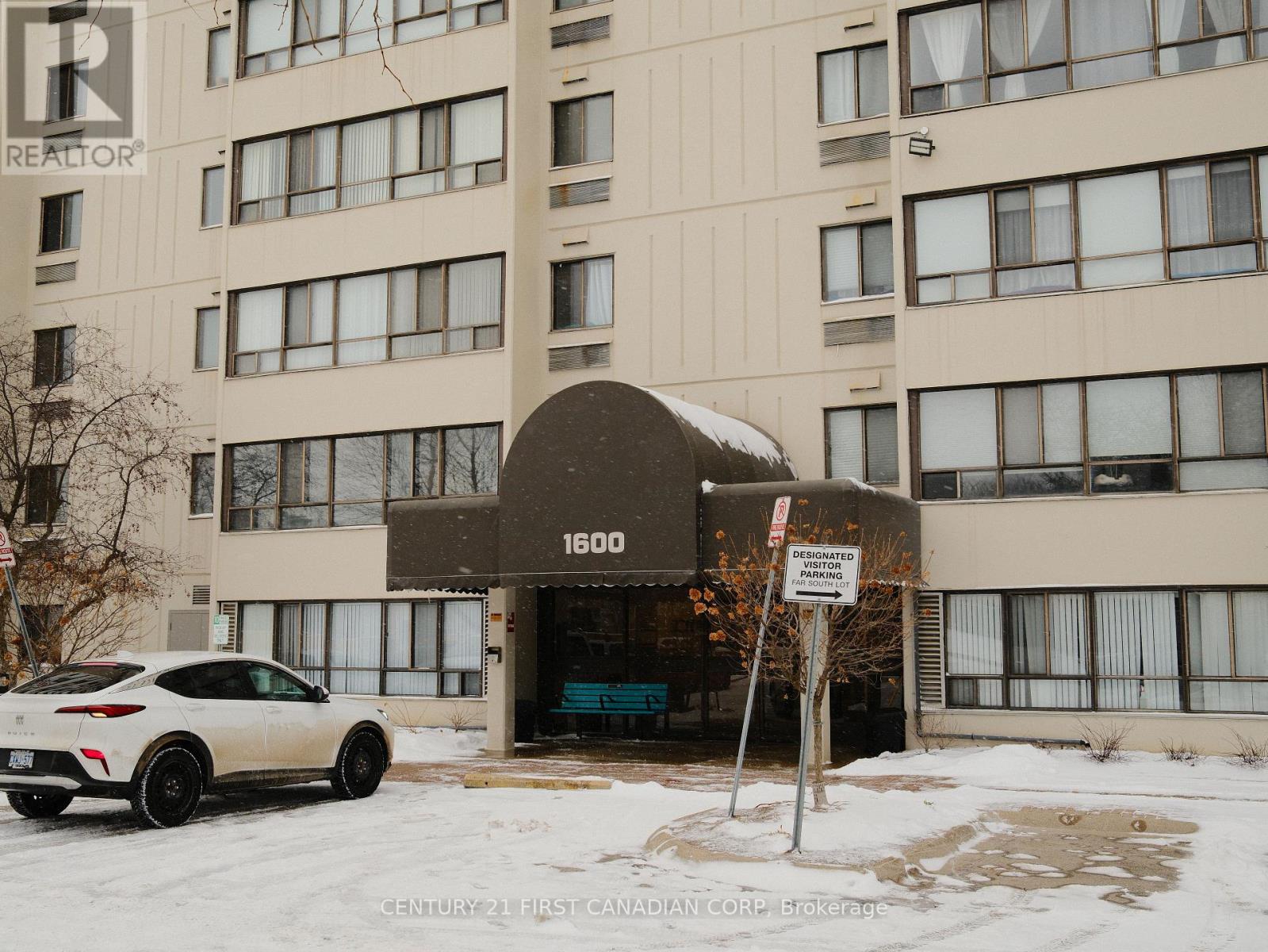 Photo 4 of 43 for 107 - 1600 Adelaide Street N