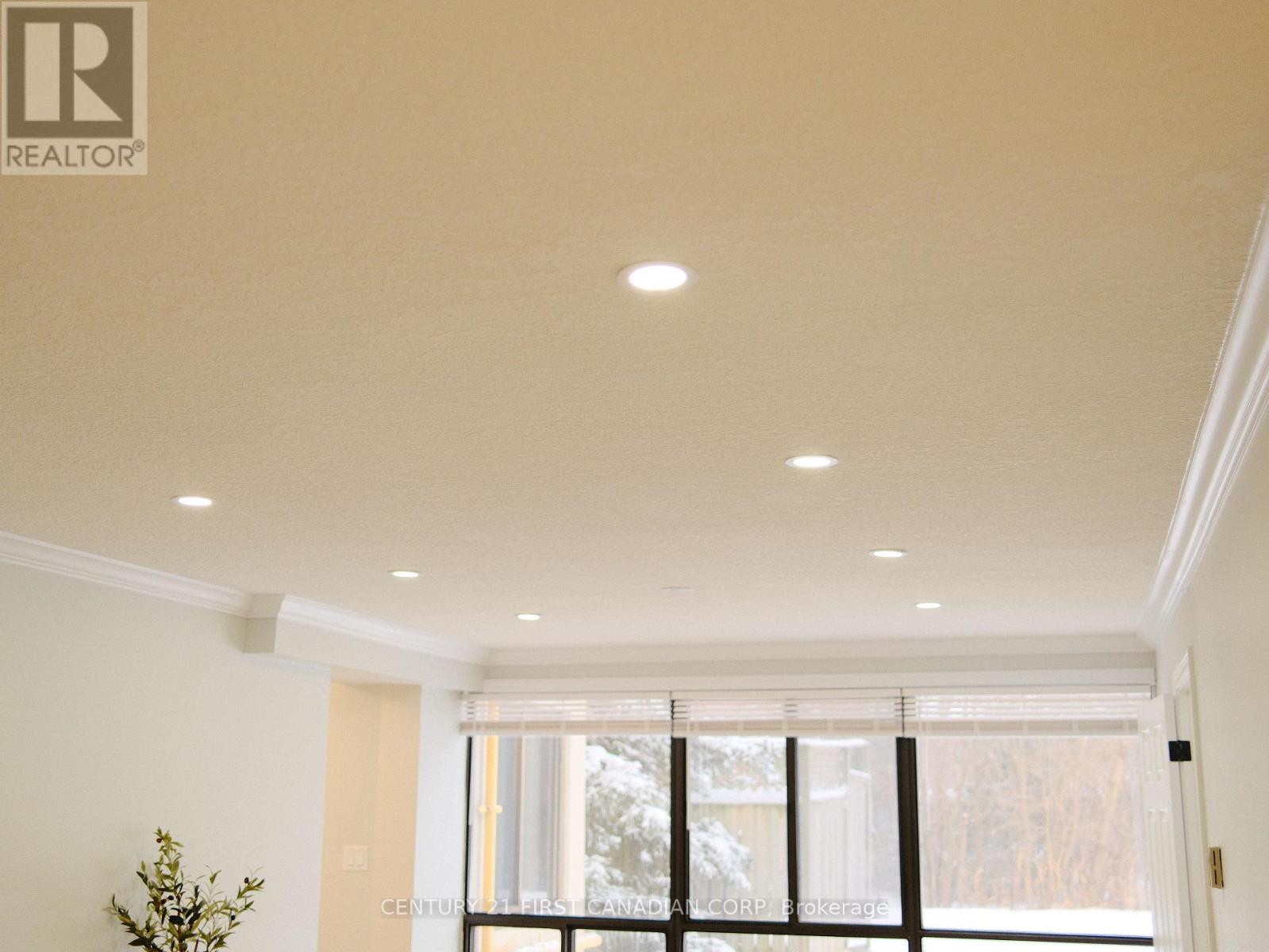 Photo 40 of 43 for 107 - 1600 Adelaide Street N