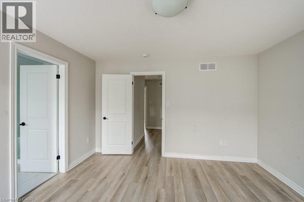 435 Callaway Road Unit# 37, London, Ontario  N6G 2N1 - Photo 35 - 40808244