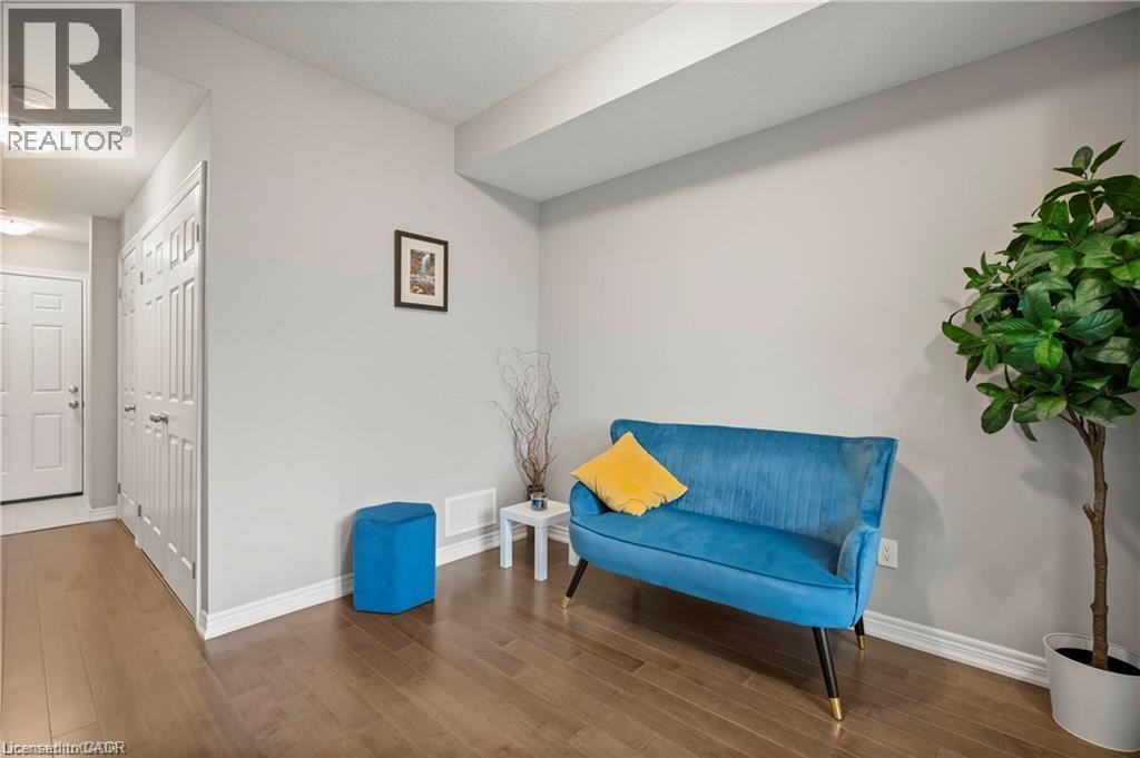 107 Westra Drive Unit# 27, Guelph, Ontario  N1K 0B9 - Photo 8 - 40807704
