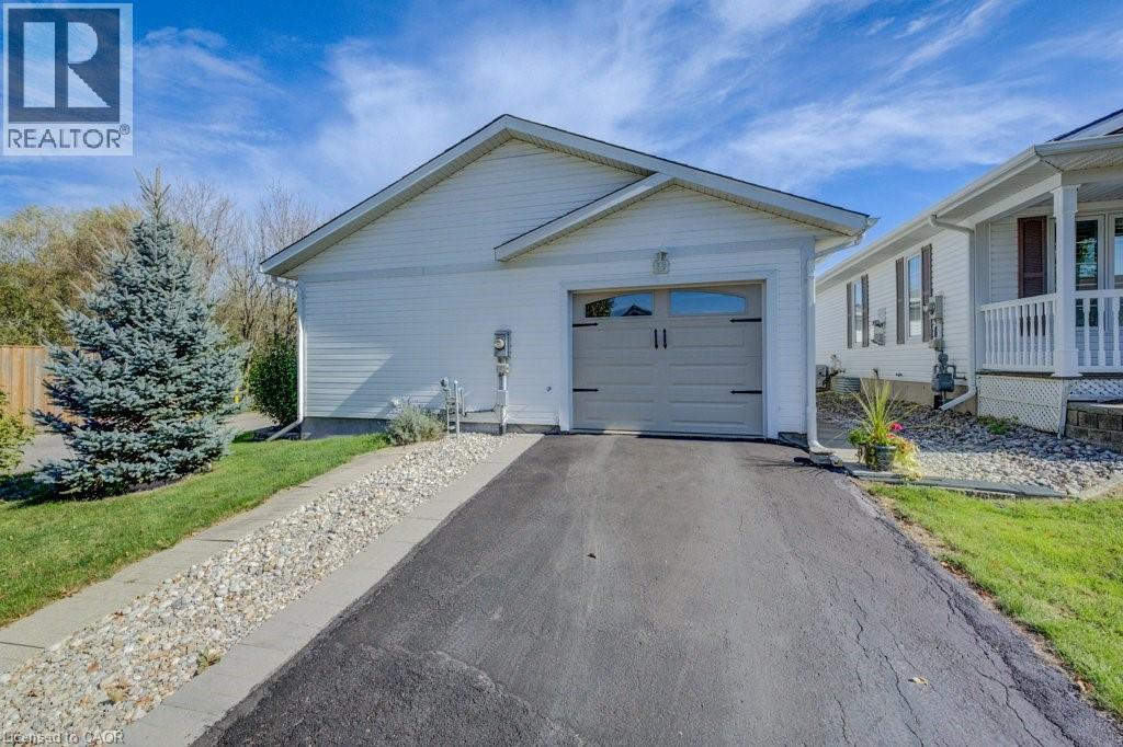 128 Wesley Crescent, Waterloo, Ontario  N2J 4G8 - Photo 29 - 40776689