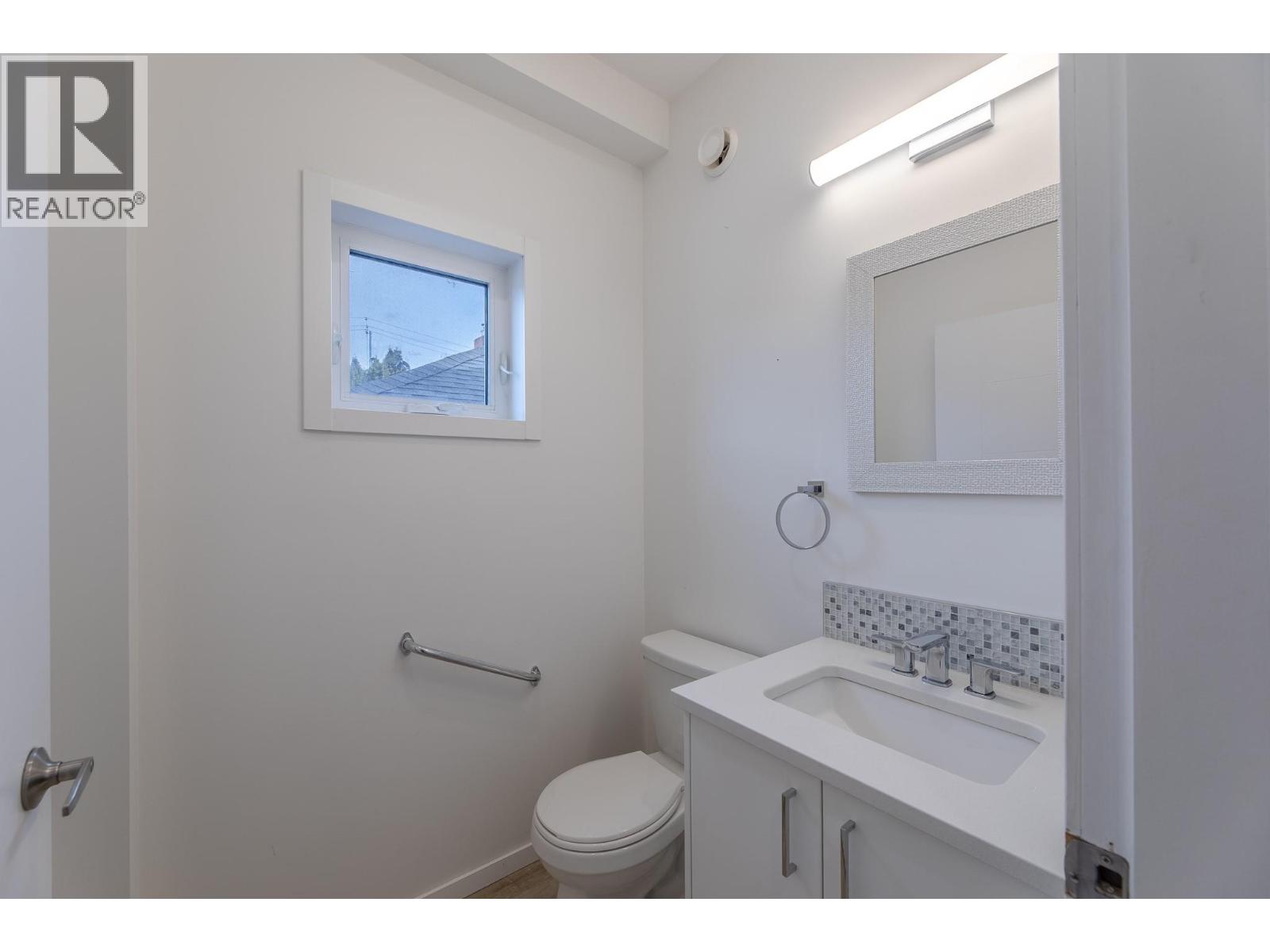 490 Eckhardt Avenue Unit# 101, Penticton, British Columbia  V2A 2B2 - Photo 16 - 10377405