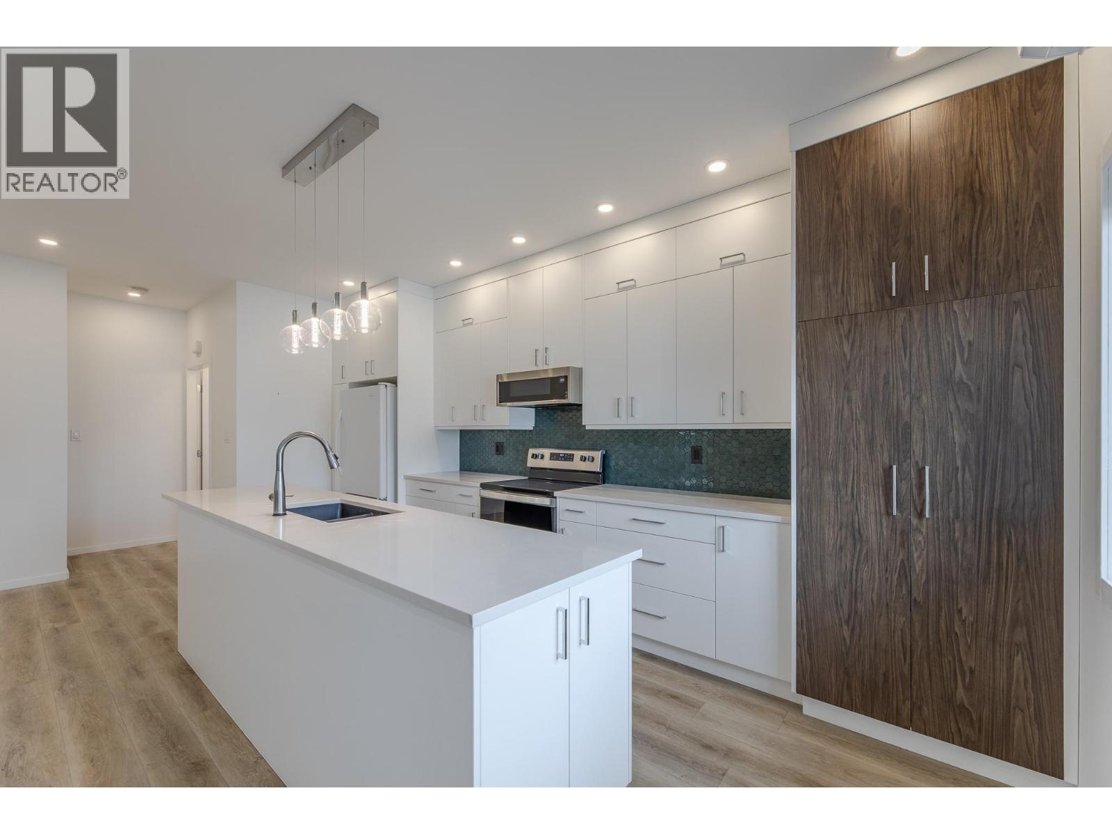 490 Eckhardt Avenue Unit# 101, Penticton, British Columbia  V2A 2B2 - Photo 12 - 10377405