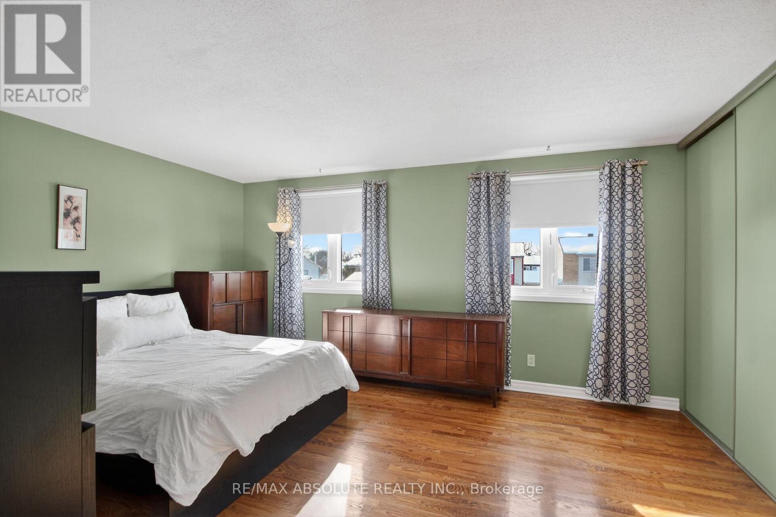 24 Whelan Drive, Ottawa, Ontario  K2J 2J9 - Photo 27 - X12827530